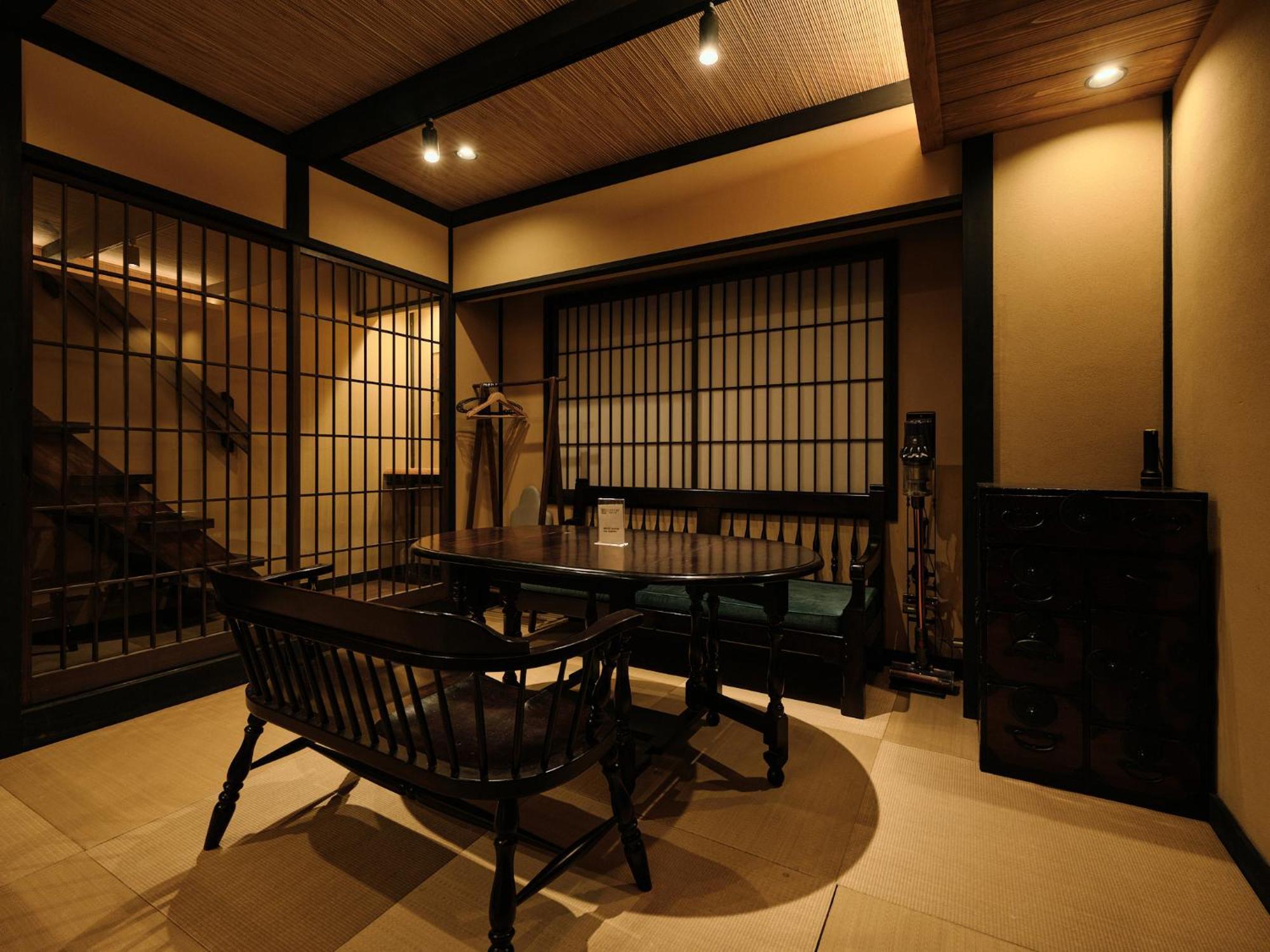 Tsumugi Nishinotoinhanayacho Kyoto Bagian luar foto